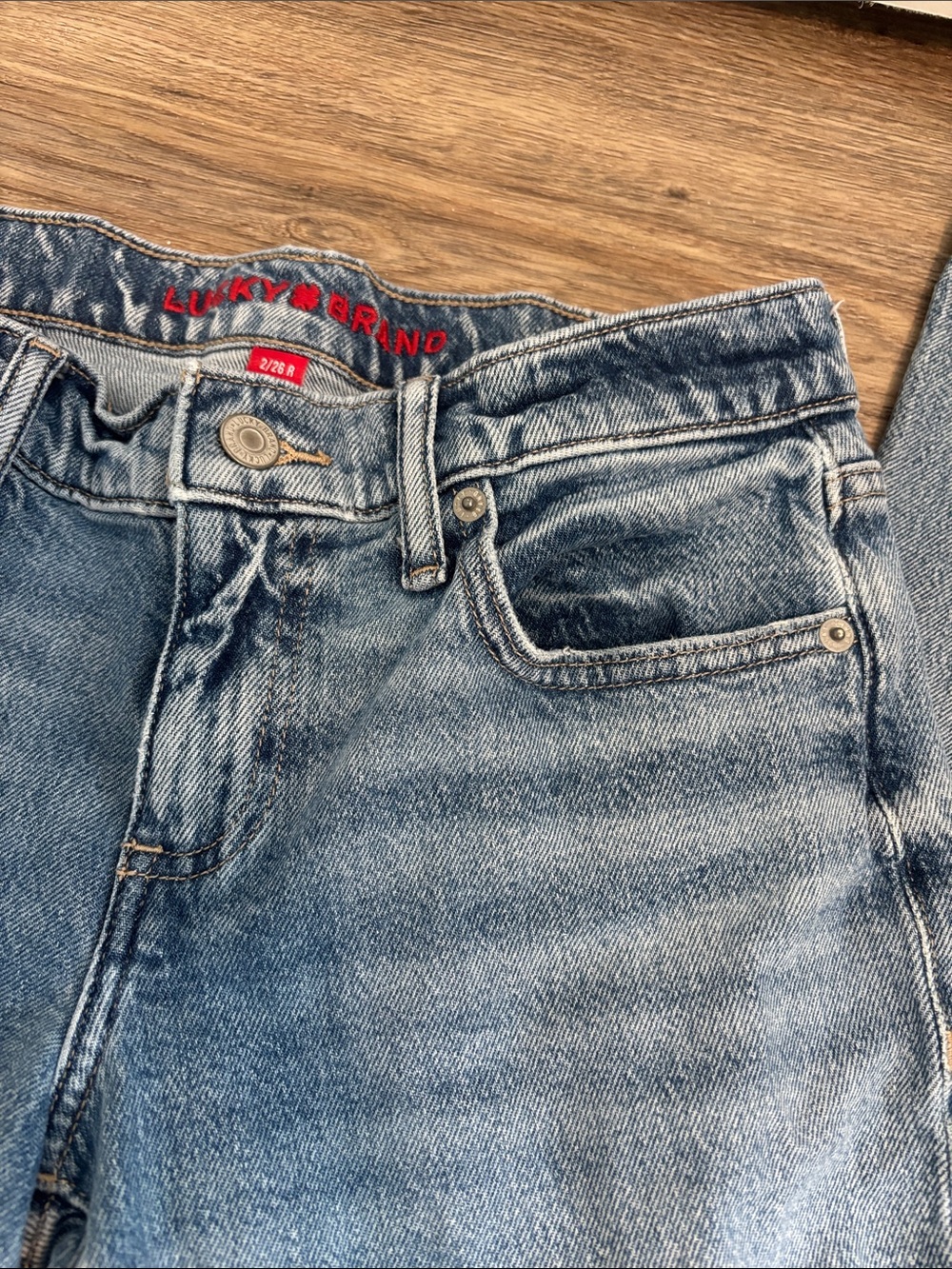Lucky Brand Light Wash Easy Rider Boot Jeans - Picture 4 of 11